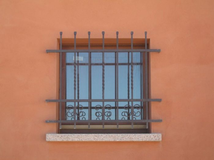 Archisio - Talloru Salvatore srl - Progetto Balconi e grate