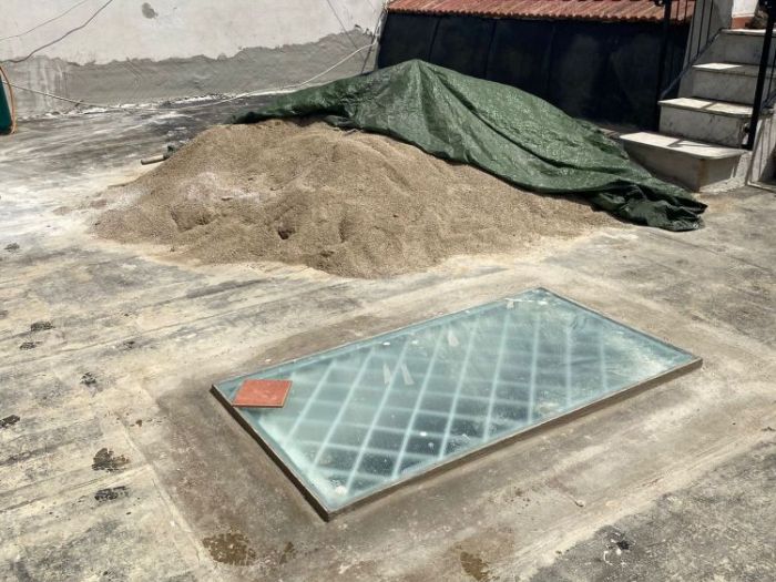 Archisio - Geometra Luigi Amato - Progetto Progettazione e direzione lavori impermeabilizzazione terrazzo impermeabilizzazione area intorno ai n2 lucernari