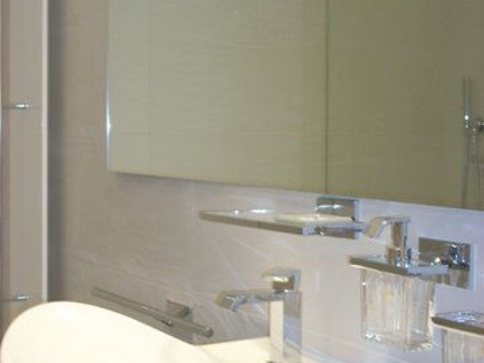 Archisio - Mani Srl Ristrutturazini - Progetto Brochure