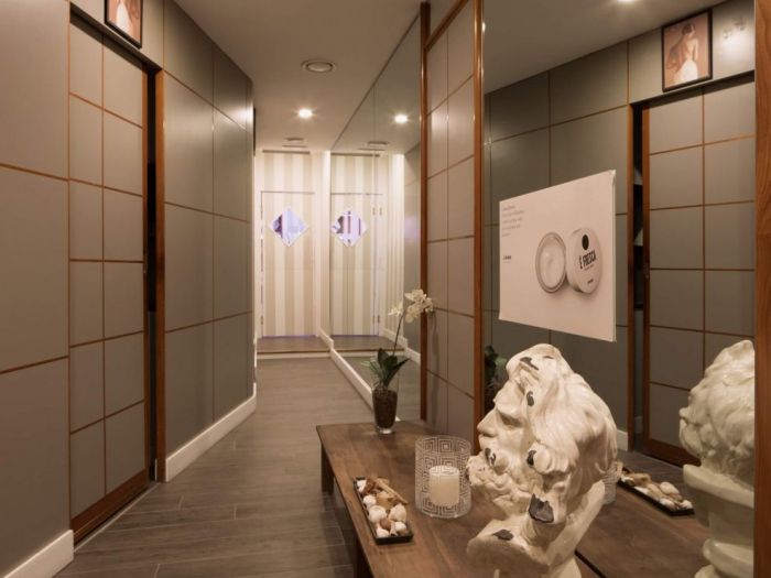 Archisio - Daniele Morgantini - Progetto I monticelli - barber shop e centro estetico