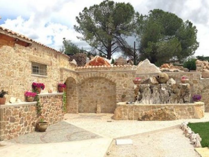 Archisio - Lg Marmi E Pietre - Progetto Rivestiemento da esterno e pavimenti da esterno