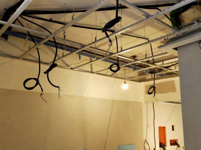 Archisio - Michele Gallo - Progetto Tubazione faretti e strip led sotto al soffitto