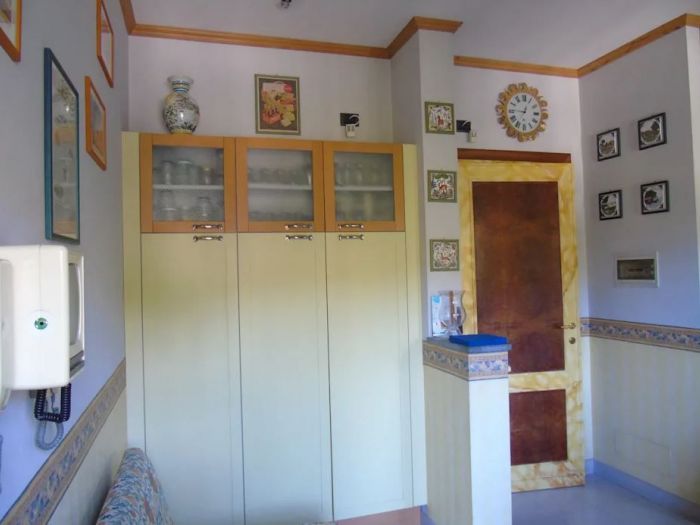 Archisio - Angela Paniccia - Progetto Relooking di una cucina datata