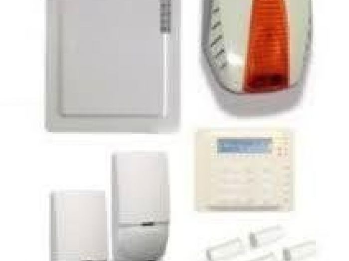 Archisio - Bft Centro Automazione Cancelli Ceat Snc Di G De Cristofaro C - Progetto Impianto di allarme filari e via radio