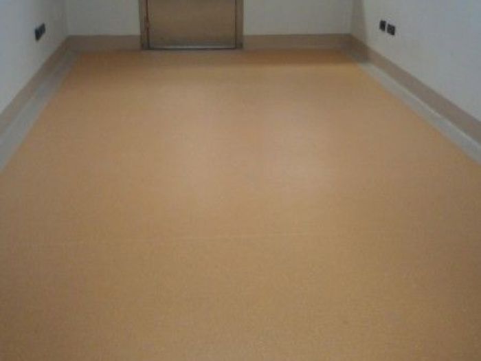 Archisio - Errico Gaglianese - Progetto Rifacimento pavimenti gruppo operatorio ed utic del campus di germaneto