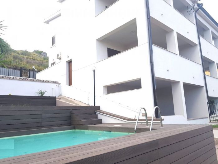 Archisio - Bellomontepensabene - Progetto Villa con piscina