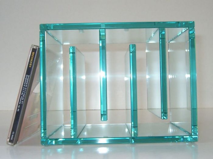 Archisio - Vetreria Dimensione Vetro - Progetto Pellicole per vetro oggettistica in vetro arredi in vetro e lavorazioni del vetro