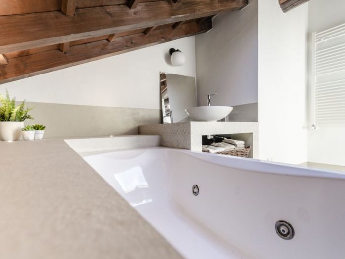 Archisio - Gilardi Interiors On Staging - Progetto Piccolo bagno con idromassaggio