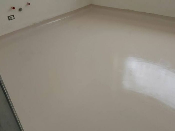 Archisio - Cfc Costruzioni - Progetto Pavimento in resina allinterno di un apparatamento