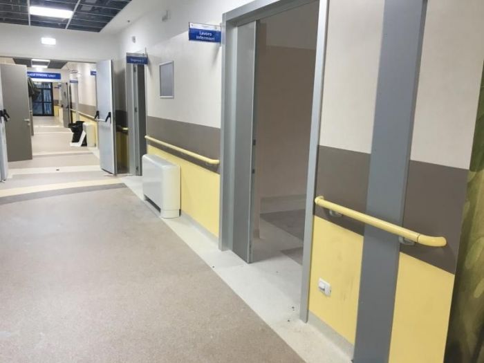 Archisio - Errico Gaglianese - Progetto Posa pavimenti e rivestimenti in pvc reparto neurologia po Pugliese di catanzaro