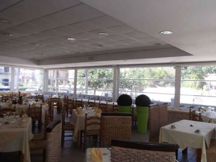 Archisio - Zigrino Tende Da Sole - Progetto Antivento