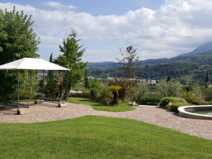 Archisio - Riccardo Traini - Progetto Taglia xl