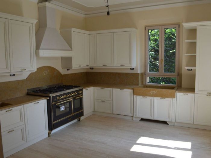 Archisio - Falegnameria Su Misura - Progetto Cucine classiche su misura