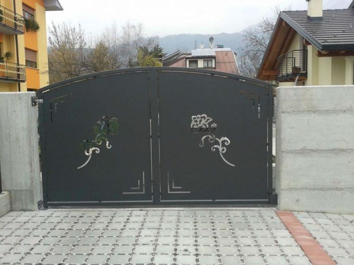 Archisio - Il Fabbro - Progetto Cancelli e recinzioni