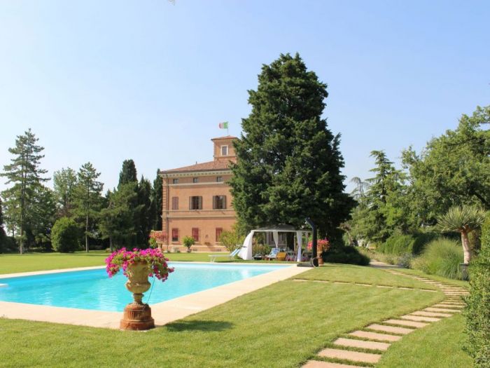 Archisio - Studio Mama - Progetto Parco privato di grandi dimensioni villa puglie localit oliveto bo dal 2019 inserito nei grandi giardini italiani dalla omonima associazione