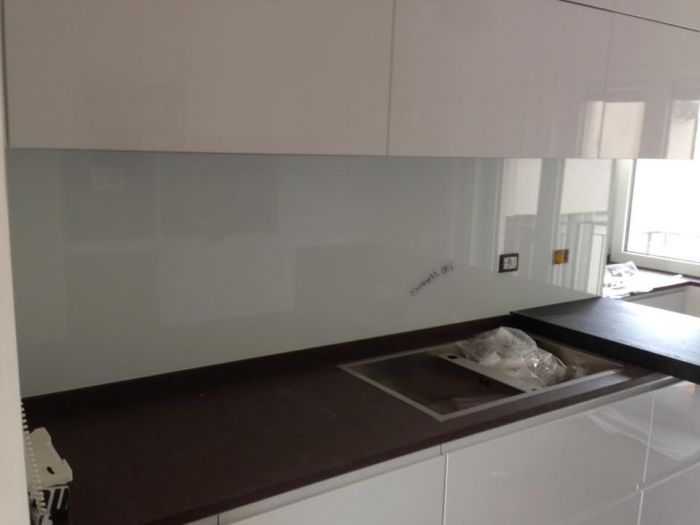 Archisio - Vetreria Pecci - Progetto Arredamenti in vetro