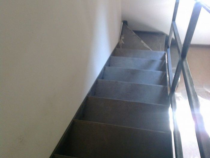 Archisio - Bet Di Buhazi Eugen Tudor - Progetto Scale in ferro su misura su misura