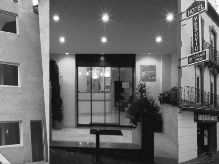 Archisio - Vincenzo Maiello - Progetto Hotel vesuvio