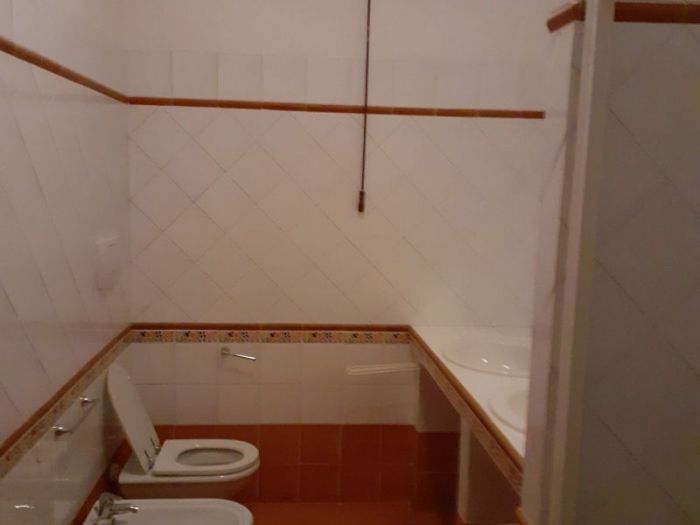 Archisio - Mani Srl Ristrutturazini - Progetto Rifacimento completo bagno sito in roma zona boccea