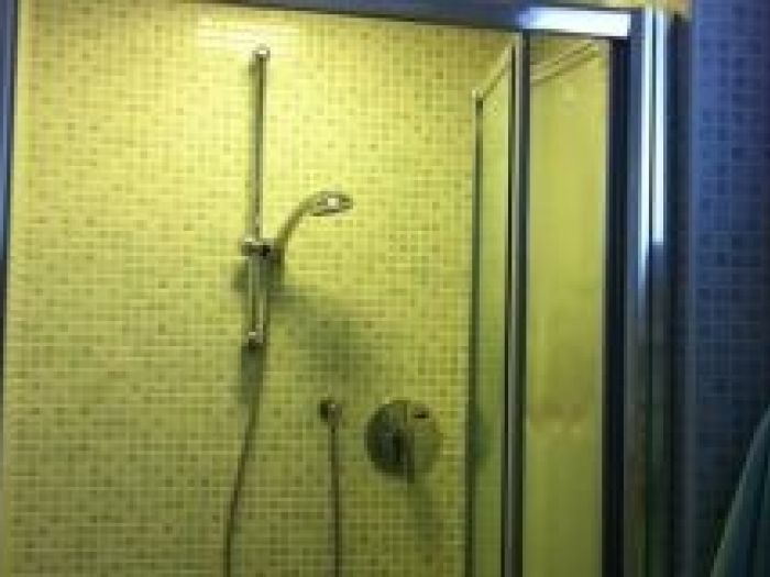 Archisio - Ditta Fratelli Maroni - Progetto Condizionatori caminetti bagno completo sanitari box doccia rifacimento bagno