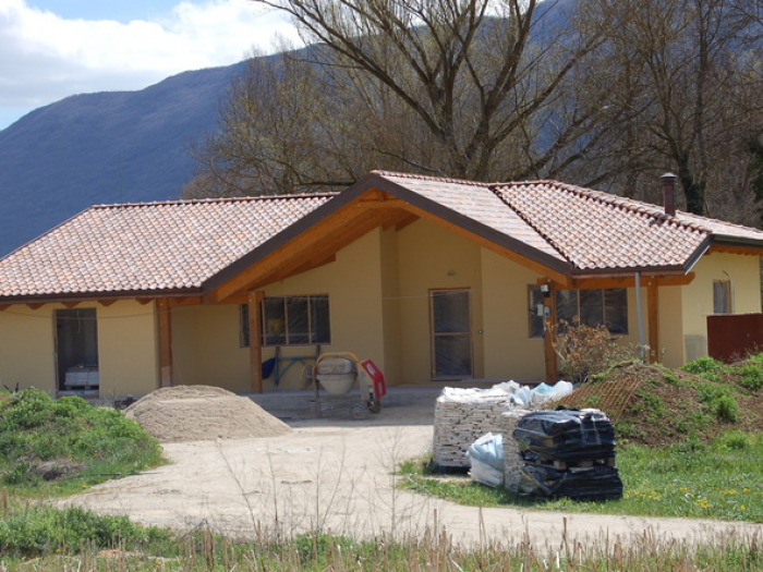 Archisio - Angoli Legno Edilizia - Progetto Costruzioni in legno