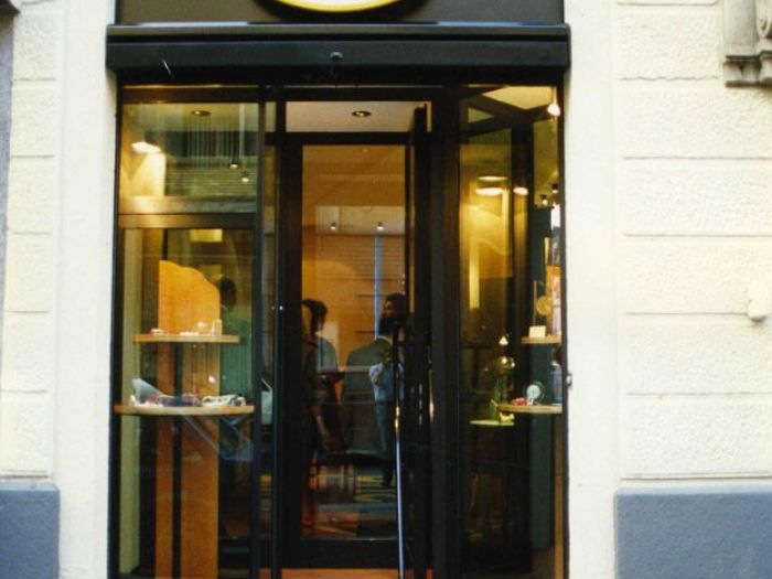 Archisio - Giovanna Azzarello - Progetto Spazi commerciali