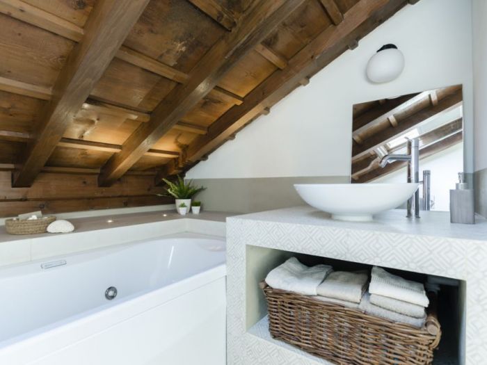 Archisio - Gilardi Interiors On Staging - Progetto Piccolo bagno con idromassaggio