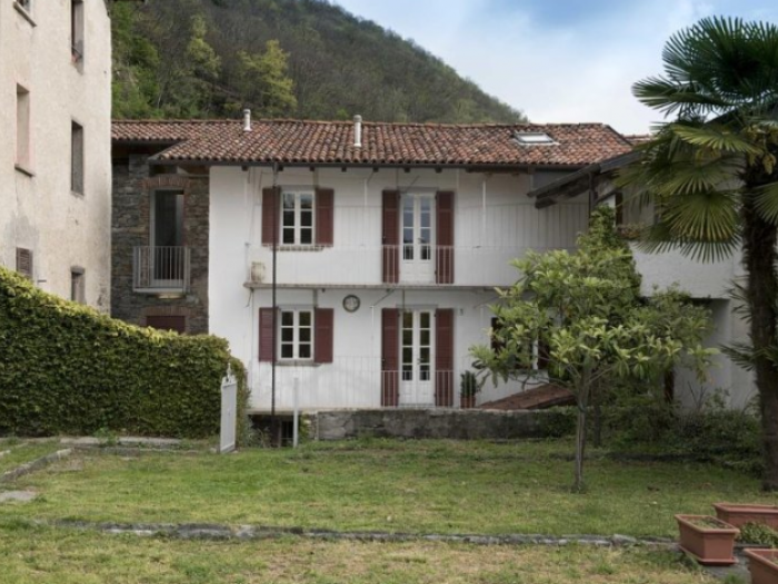 Archisio - Francesco Antoniazza - Progetto Progettazione di interni ed esterni