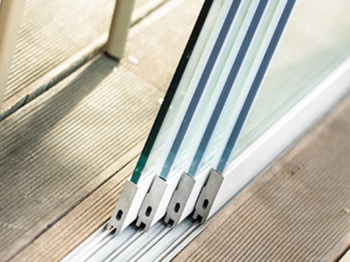 Archisio - Dama Parquet Porte Infissi - Progetto Pergole bioclimatiche e tende solari