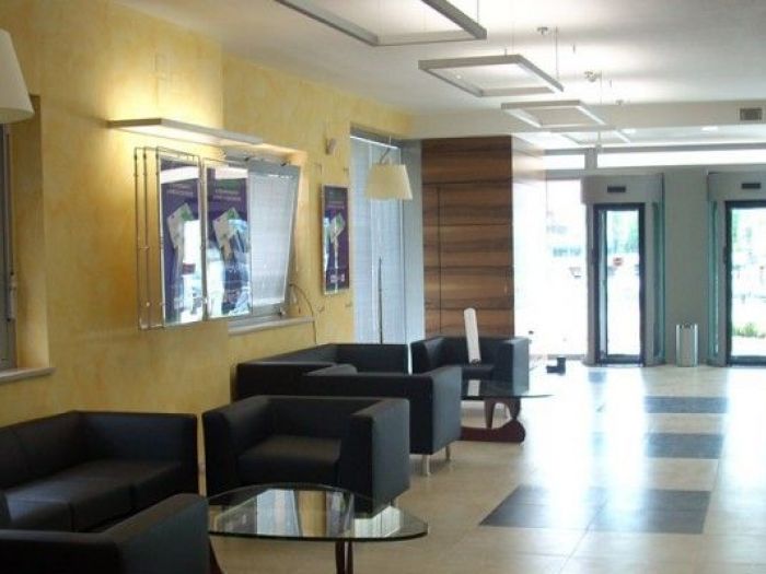 Archisio - Uno Fabbrica srl - Progetto Arredo ufficio