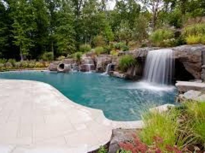 Archisio - Solaris Acqua Sport Srl - Progetto Realizzazione piscine private siamo in grado di lavorare su progetti suggeriti dal cliente anche quando si tratta di design particolari e innovativi