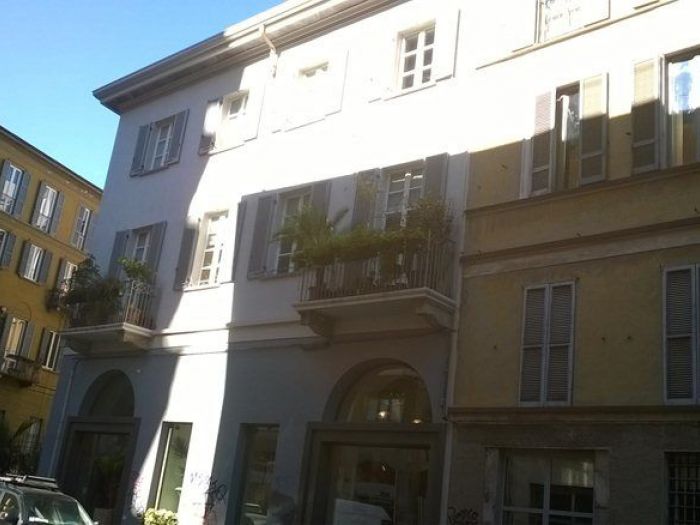 Archisio - Marco Valenti - Progetto Ristrutturazione immobile con nuova costruzione