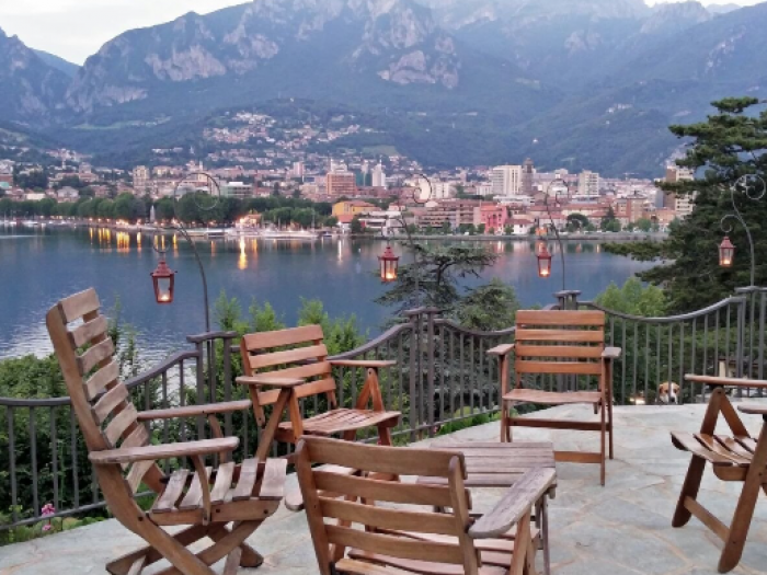 Archisio - Ferro E Fuoco - Progetto Articoli per la casa e sedie in ferro battuto