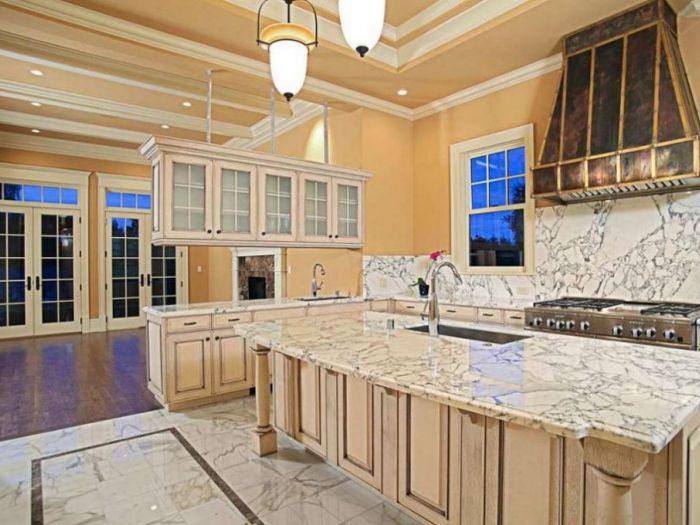 Archisio - Marmi Di Carrara - Progetto Cucine