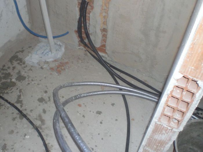 Archisio - Building Service Di Salvatore Esposito - Progetto Restauro chiesa ristrutturazione appartamenti ristrutturazioni negozi commerciali risanamento edifici condominiali impermeabilizzazioni fabbricati