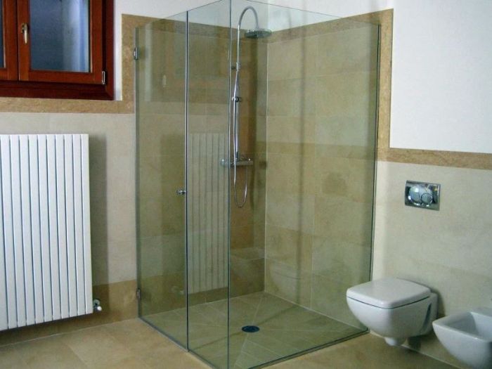 Archisio - Mondo Vetro - Progetto Box doccia