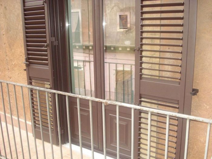 Archisio - Francesco Papillo Serramenti - Progetto Persiane