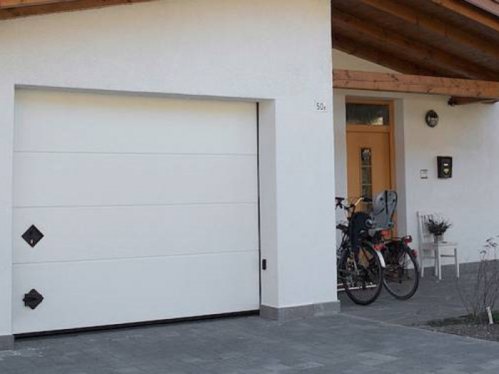 Archisio - Portoni Sezionali Teg - Progetto Portone sezionale in acciaio