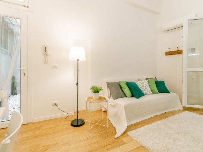 Archisio - Dettagli Home Staging Silvia Marcheselli - Progetto Piccolo monolocale nel centro storico di bologna