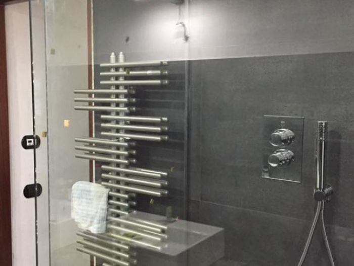 Archisio - Vetreria Anfossi - Progetto Vetrate box doccia