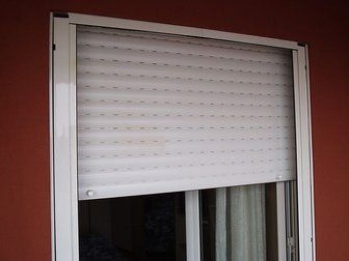 Archisio - Riparazione Serrande Lecco - Progetto Portoni sezionali e tapparelle