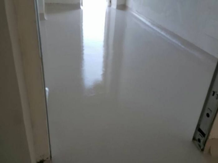 Archisio - Cfc Costruzioni - Progetto Pavimento in resina allinterno di un apparatamento