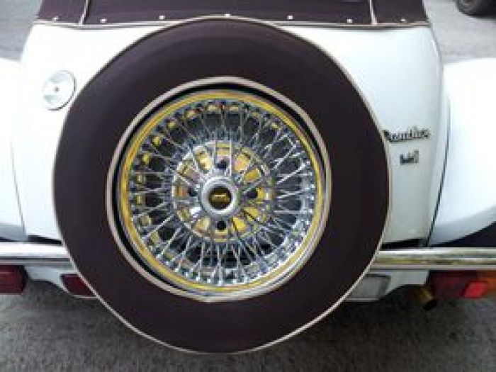 Archisio - Centro Fodere Franceschino - Progetto Tappezzeria auto-moto