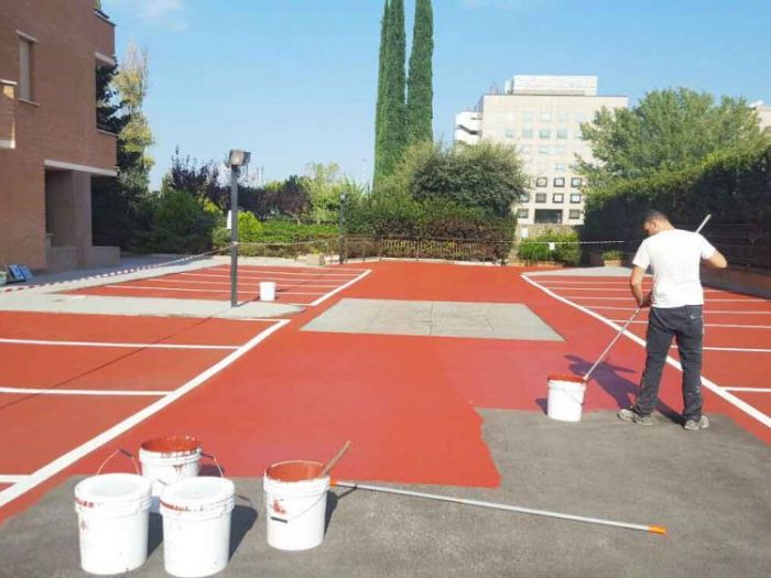 Archisio - Givir Sistemi In Resina Impresa Edile Civile E Industriale - Progetto Cicli per pavimentazioni ad uso civile impermeabilizzazione asfalto - condominio roma pavimentazione in resina a 3mm con supporto esistente in mattonato - fiat pomigliano sistemi in multistrato per negozi