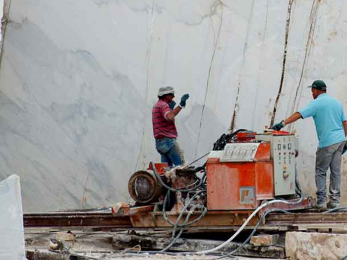 Archisio - Flavio Massari - Progetto Foto industriali