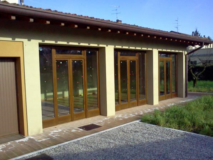 Archisio - Falegnameria Rinoldi Snc Di Bondeno Di Gonzaga Mantova - Progetto Produzione serramenti in legnoalluminio