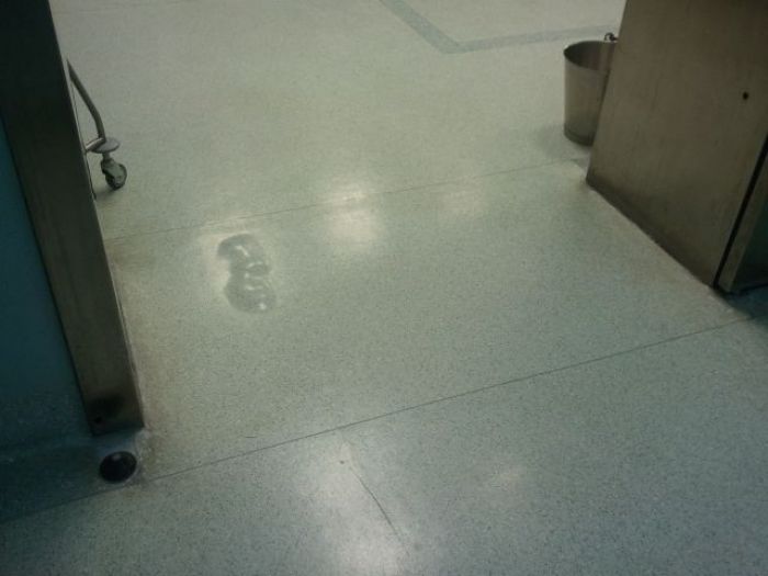 Archisio - Errico Gaglianese - Progetto Rifacimento pavimenti gruppo operatorio ed utic del campus di germaneto