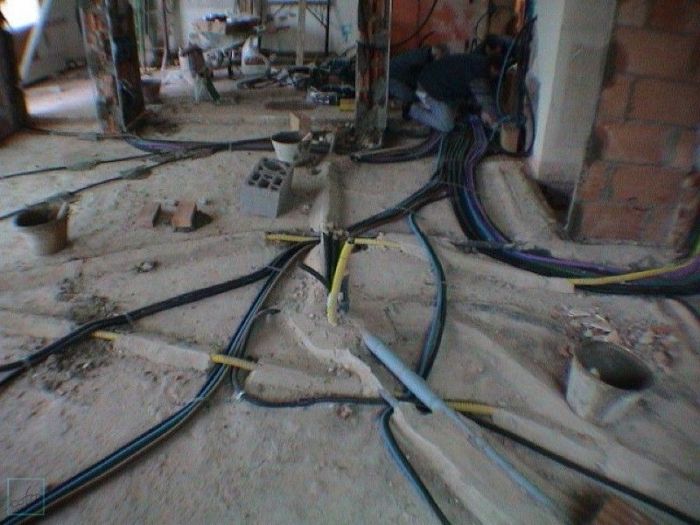 Archisio - Cofra Architettura Design Innovazione - Progetto Ristrutturazione abitazione bifamiliare