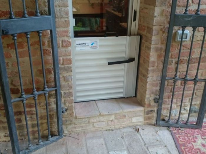 Archisio - Costruzioni Trivellato Di Mauro Trivellato C Snc - Progetto Intonaci stampati pavimentazioni esterne in deco spray pavimentazioni e rivestimenti in microcemento paratie a tenuta stagna rocce artificiali