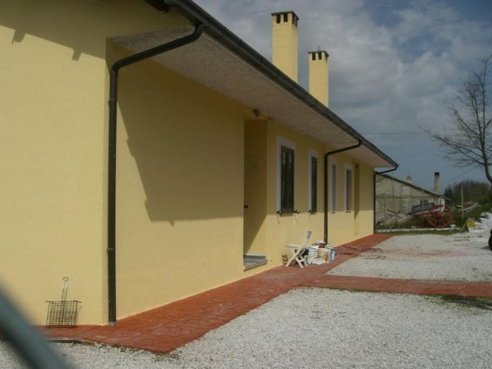 Archisio - Milillo Mario Lavori Edili - Progetto Rifacimento tetto e facciate